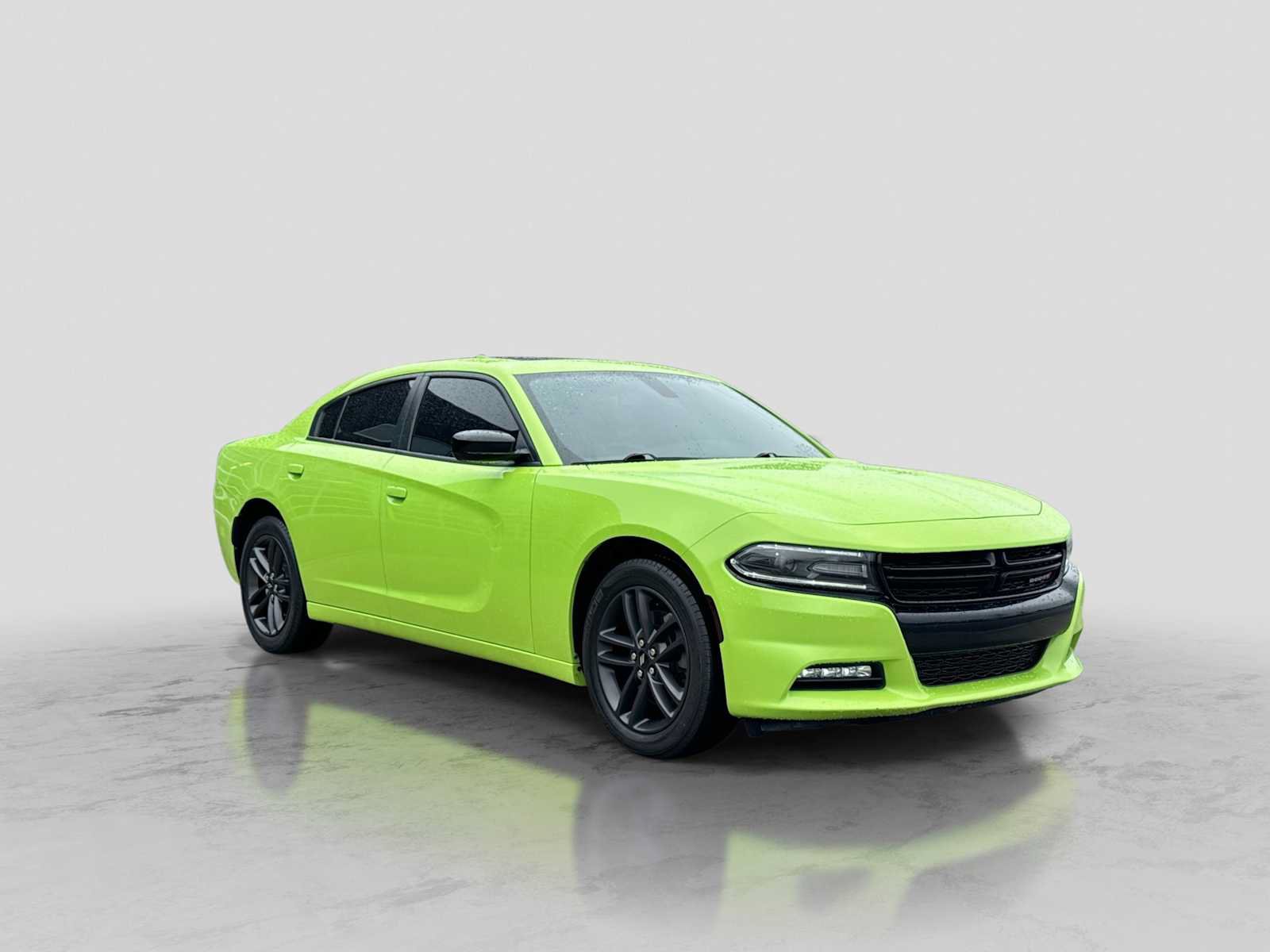 Used 2019 Dodge Charger SXT w/ Blacktop Package AWD/4WD image 8