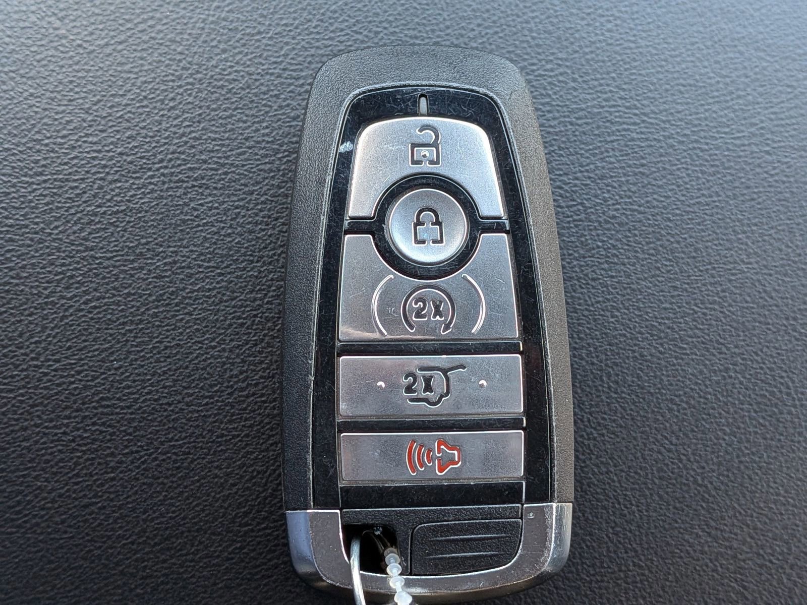 Certified 2023 Ford Explorer XLT w/ Equipment Group 202A image 33