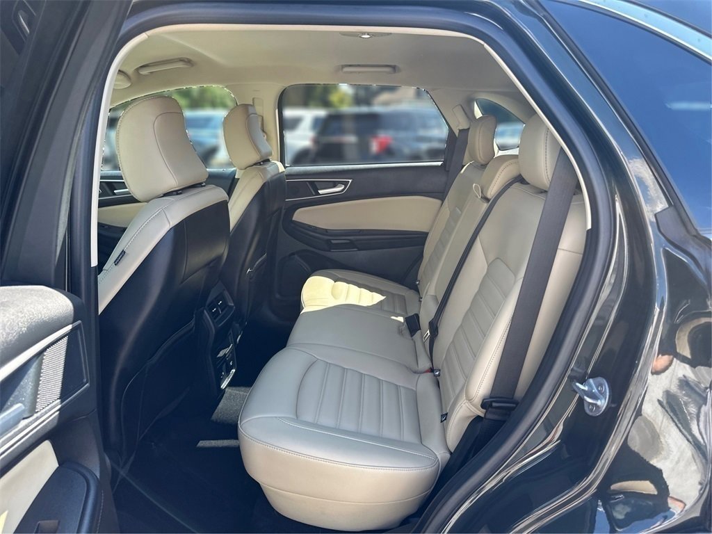 Certified 2022 Ford Edge SEL w/ Convenience Package image 11
