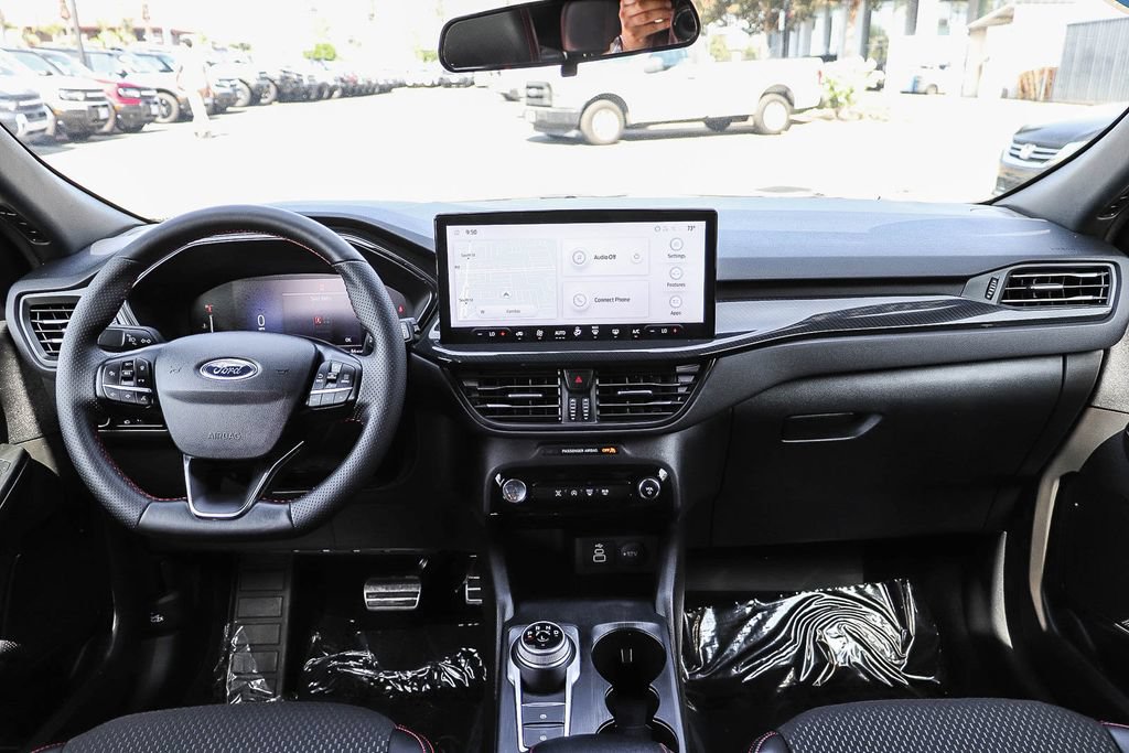 Certified 2024 Ford Escape ST-Line w/ Tech Pack #1 FWD image 16