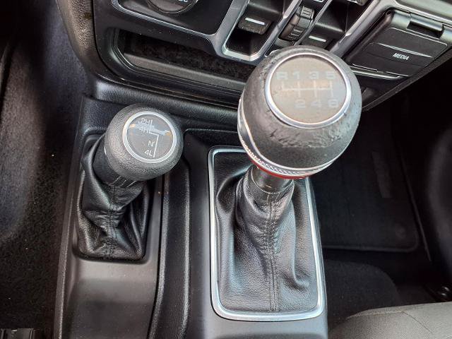 Used 2020 Jeep Gladiator Sport w/ Quick Order Package 23S AWD/4WD image 10