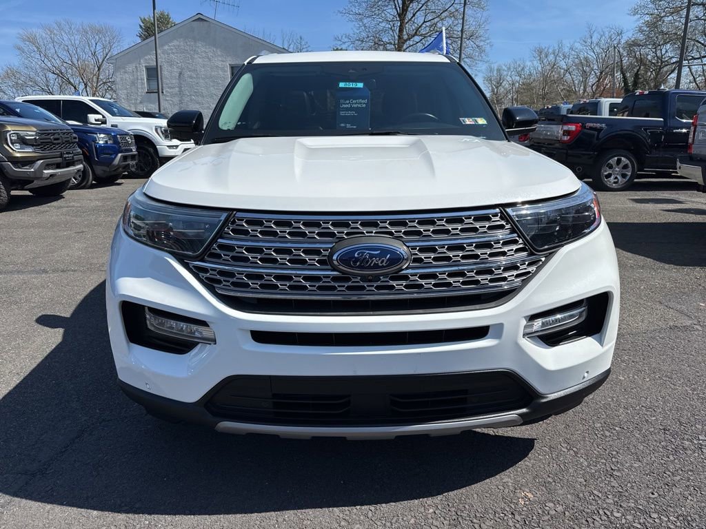 Certified 2022 Ford Explorer Limited w/ Equipment Group 301A AWD/4WD image 2