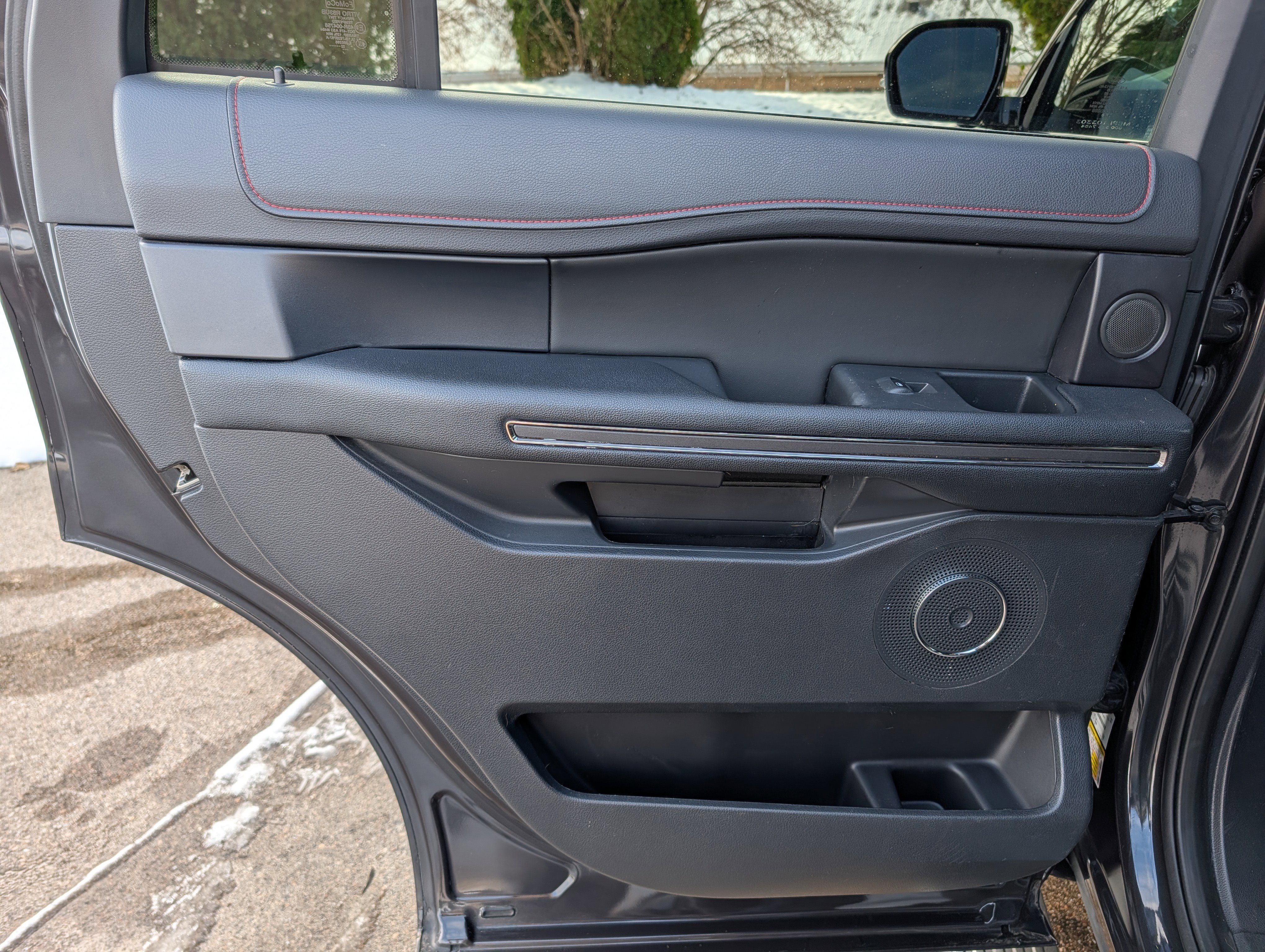 Certified 2022 Ford Expedition Limited image 39