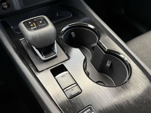 Used 2025 Nissan Rogue SV FWD image 24