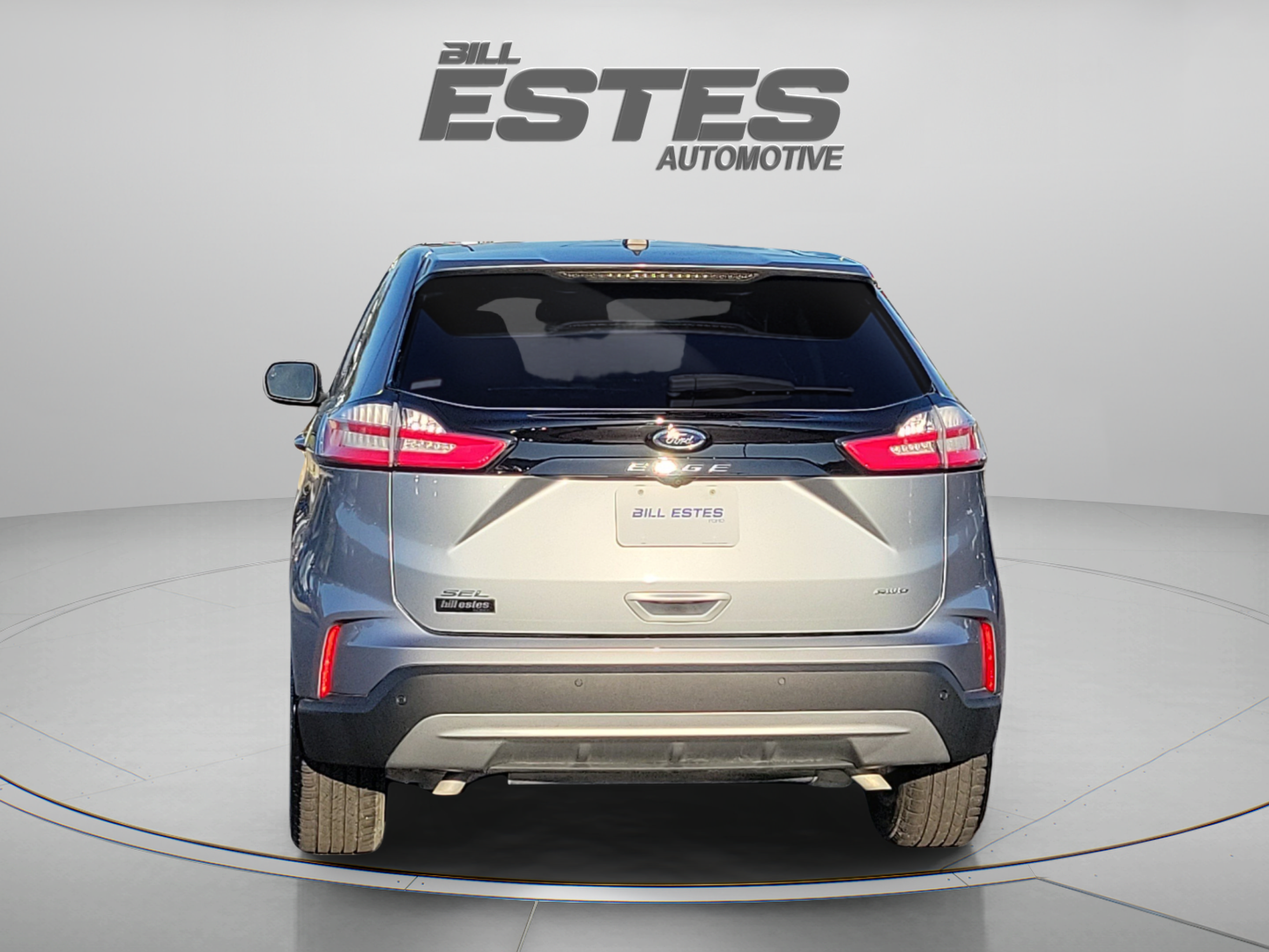 Certified 2024 Ford Edge SEL w/ Convenience Package AWD/4WD image 3
