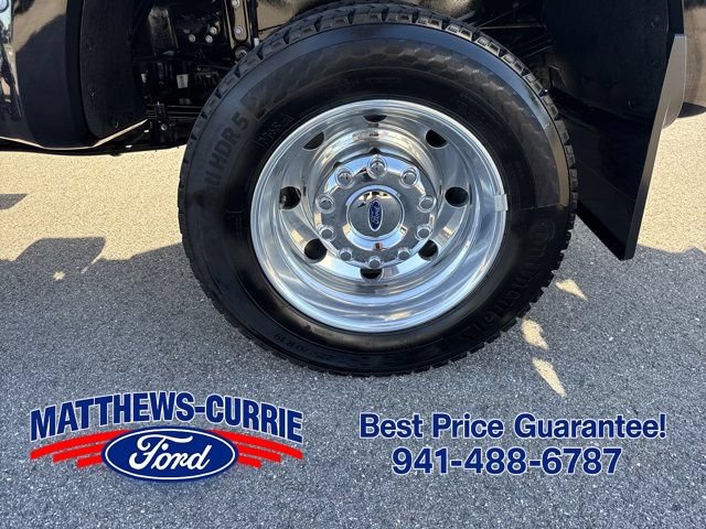 Certified 2026 Ford F450 Platinum w/ FX4 Off-Road Package AWD/4WD image 17
