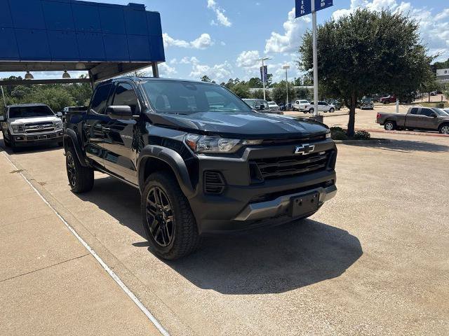 Used 2023 Chevrolet Colorado Trail Boss AWD/4WD image 2