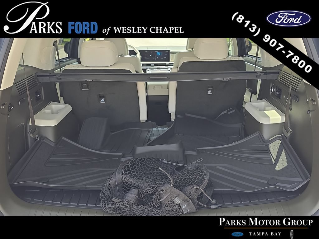 Used 2025 Hyundai Santa Fe Calligraphy AWD/4WD image 9