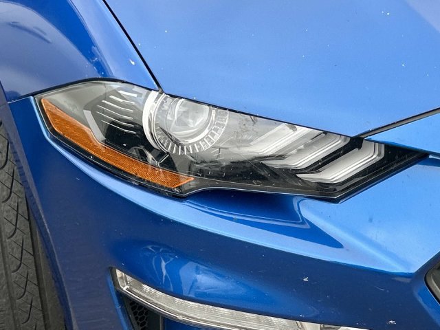 Certified 2018 Ford Mustang Premium w/ Black Accent Package RWD image 4