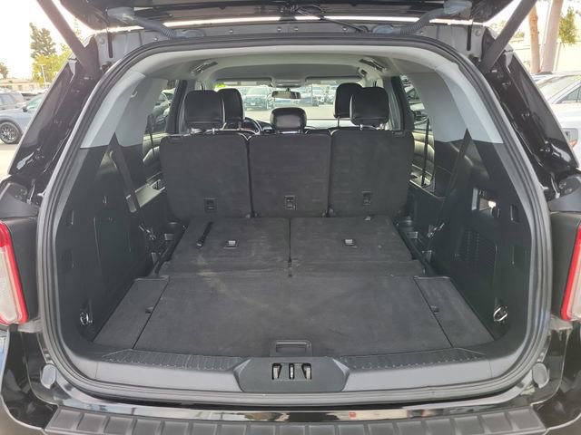 Certified 2022 Ford Explorer XLT w/ Equipment Group 202A image 24