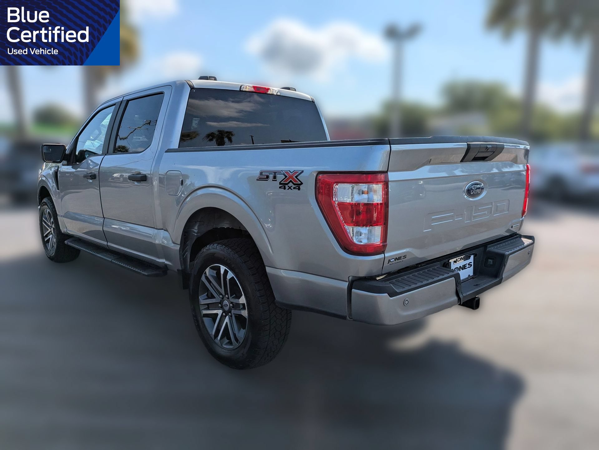 Certified 2022 Ford F150 XL w/ STX Appearance Package AWD/4WD image 7