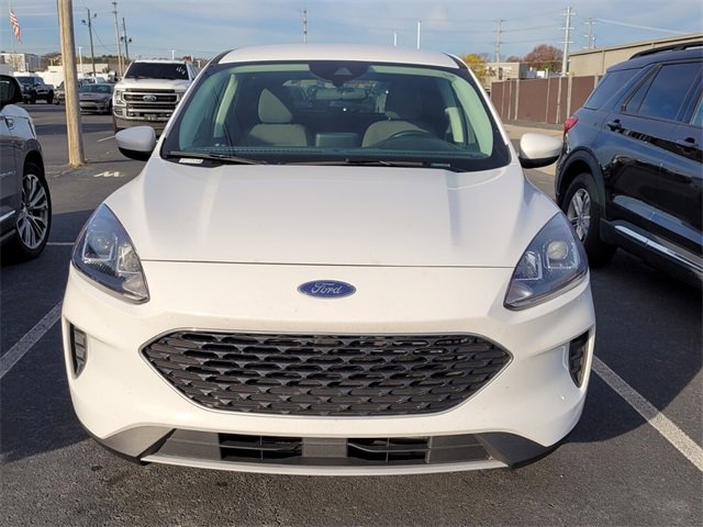 Certified 2021 Ford Escape SE image 2