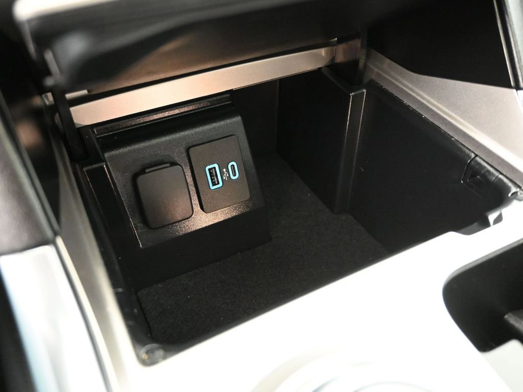 Certified 2023 Ford Explorer XLT w/ Equipment Group 202A image 46