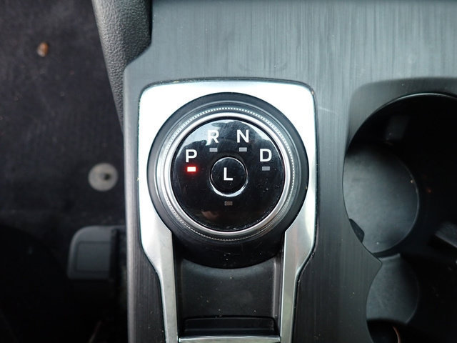 Certified 2023 Ford Escape Active AWD/4WD image 25