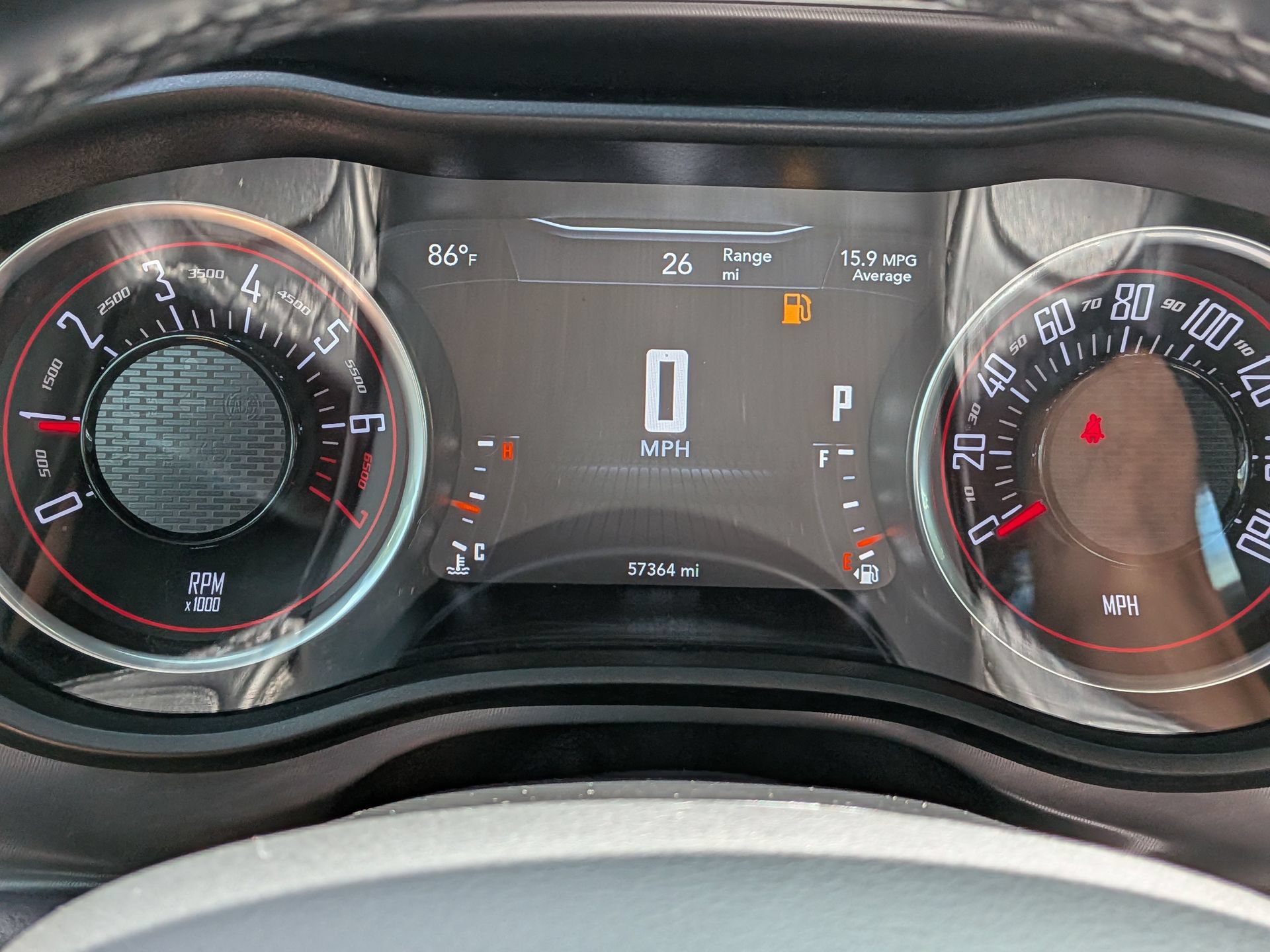 Used 2022 Dodge Challenger SXT RWD image 26