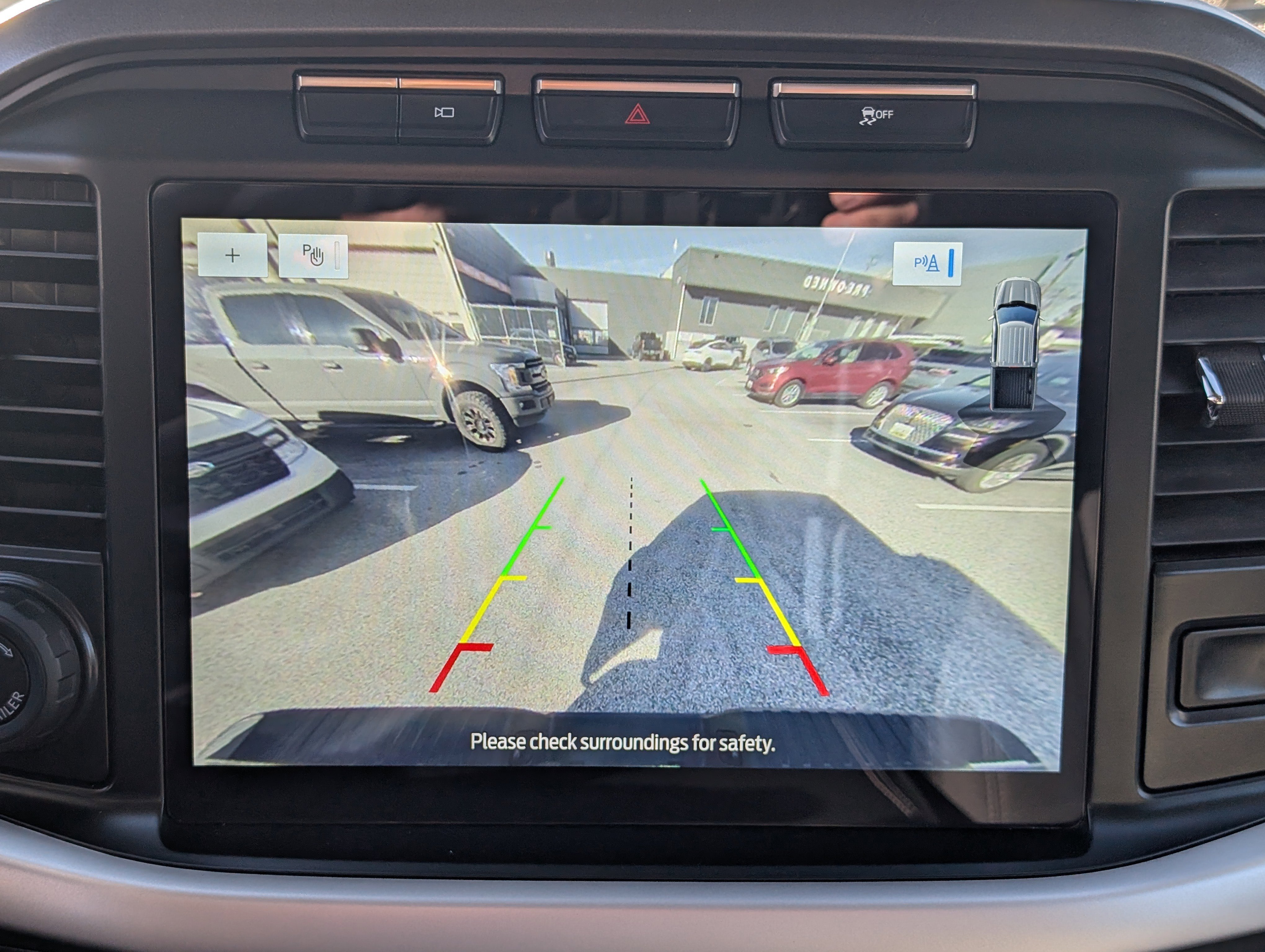 Certified 2022 Ford F150 XLT w/ Equipment Group 302A High image 30