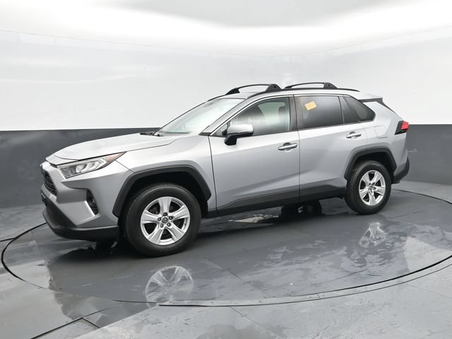 Used 2019 Toyota RAV4 XLE w/ All Weather Liner Package AWD/4WD image 5