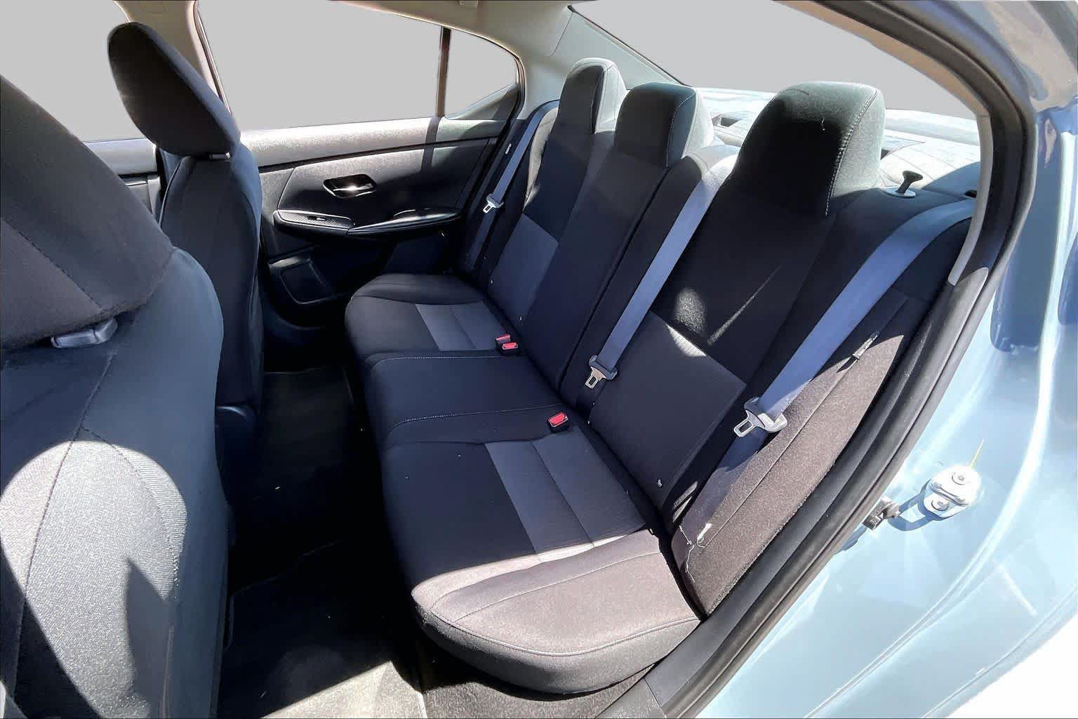 Used 2025 Nissan Sentra SV FWD image 20