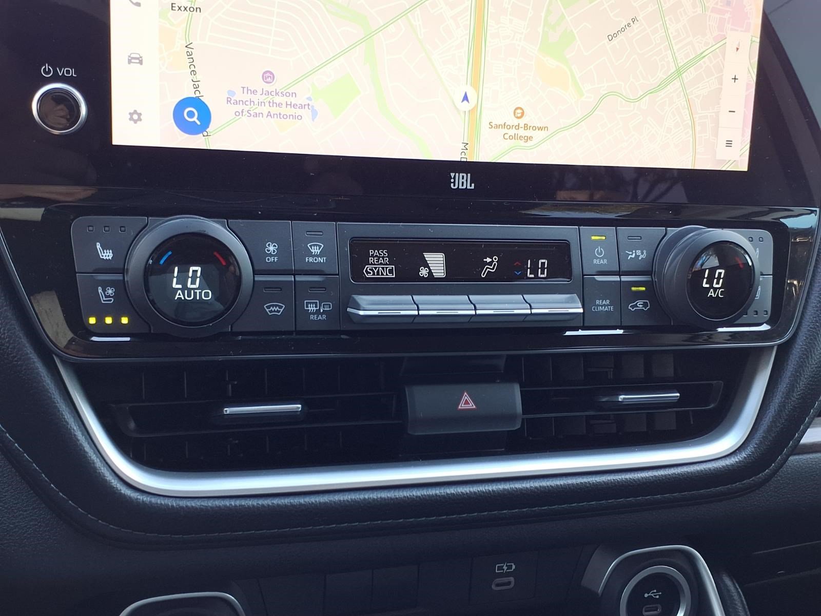 Used 2024 Toyota Grand Highlander FWD image 17