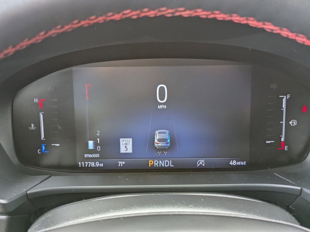 Certified 2025 Ford Escape ST-Line w/ Tech Pack #1 AWD/4WD image 29