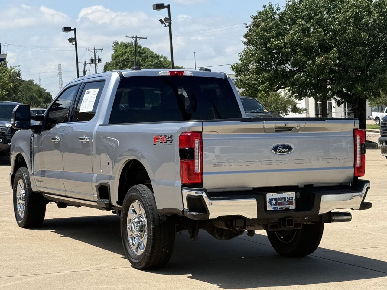 Certified 2023 Ford F350 Lariat w/ Lariat Ultimate Package AWD/4WD image 5