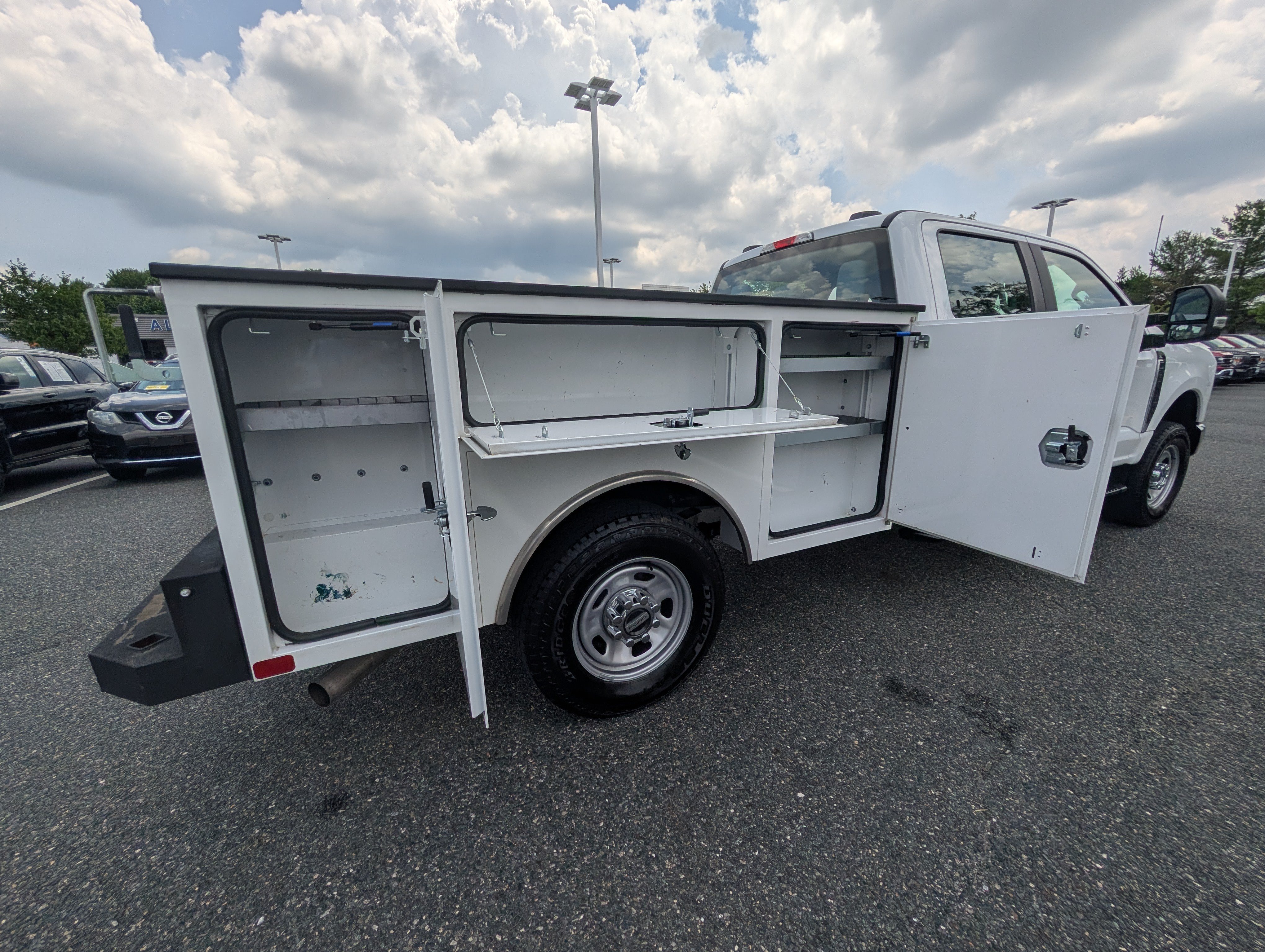 Certified 2025 Ford F350 XL w/ FX4 Off-Road Package AWD/4WD image 12