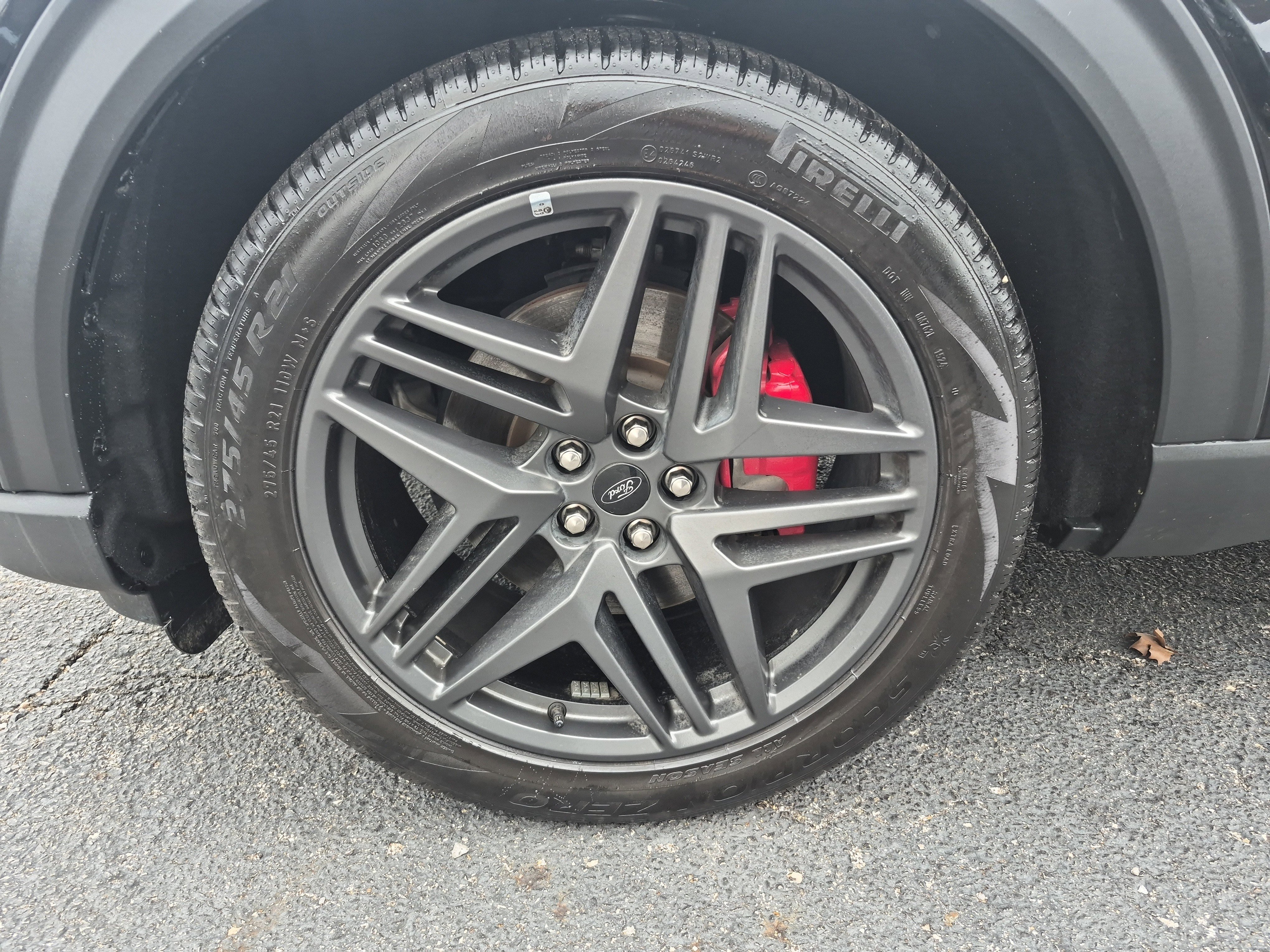 Certified 2025 Ford Explorer ST image 8