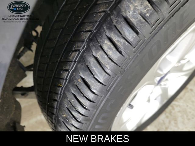 Certified 2022 Ford EcoSport SE image 11