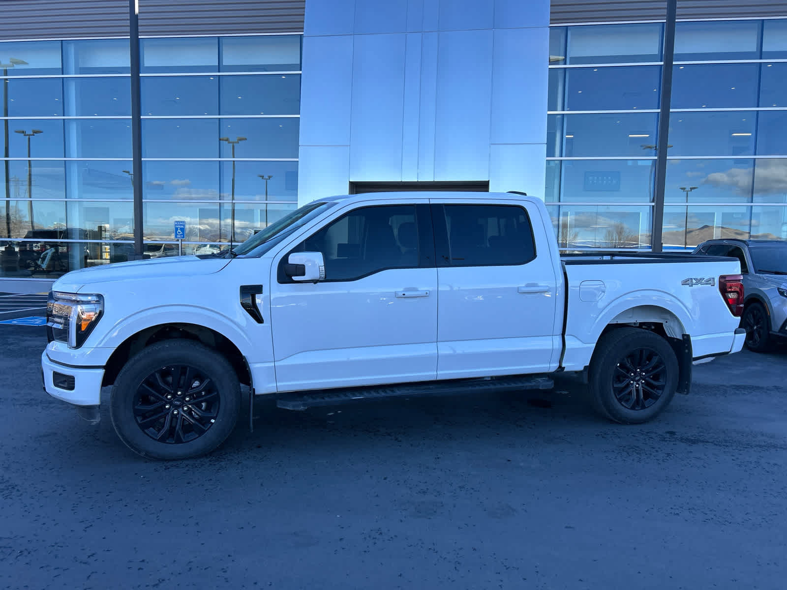 Certified 2025 Ford F150 Lariat AWD/4WD image 13