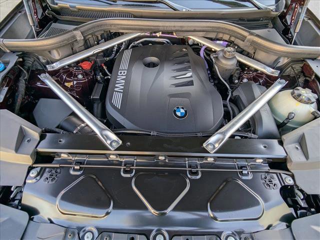 Used 2025 BMW X5 xDrive40i w/ Parking Assistance Package image 25