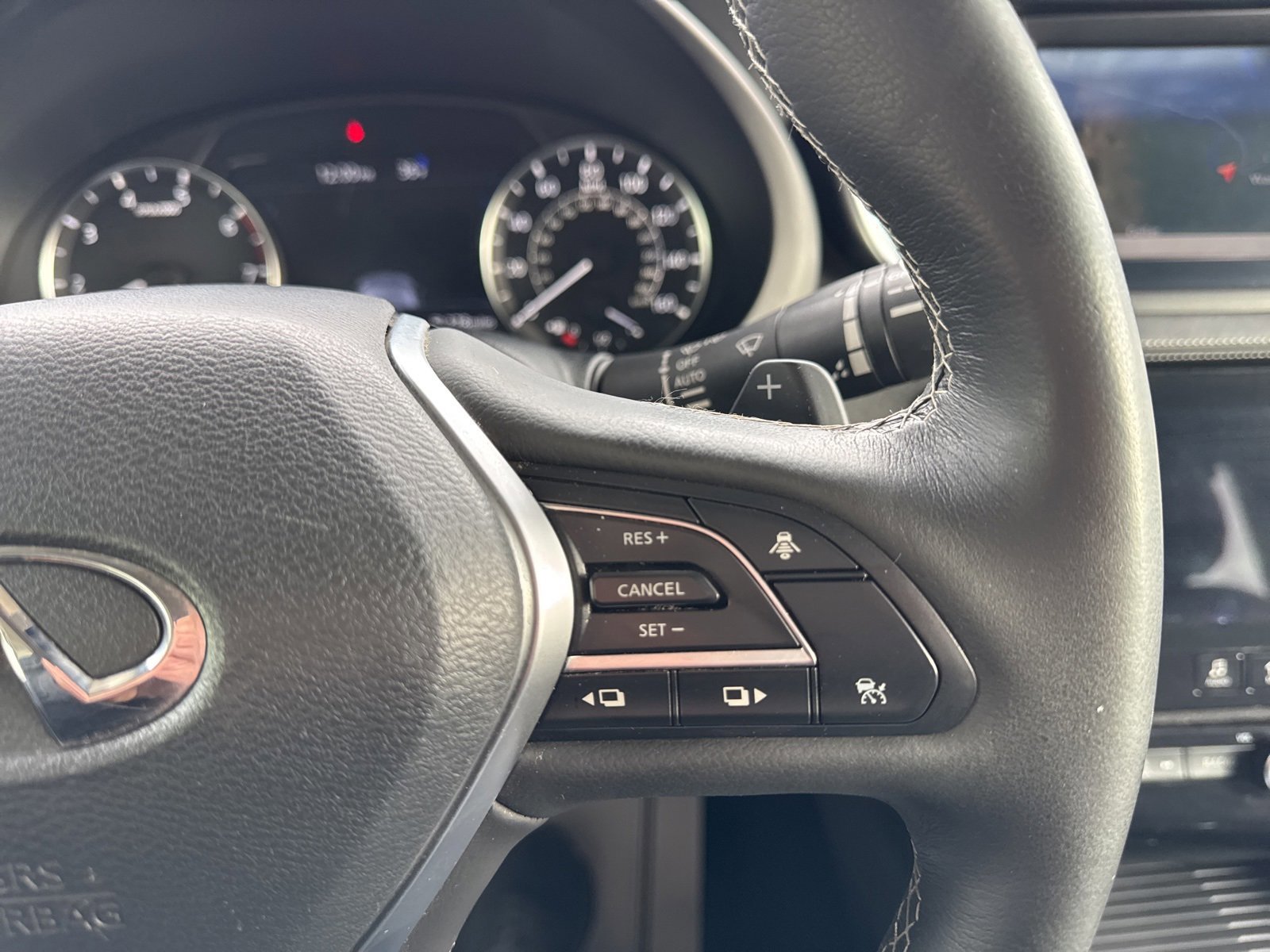 Used 2020 INFINITI QX50 Sensory w/ Climate Package image 30