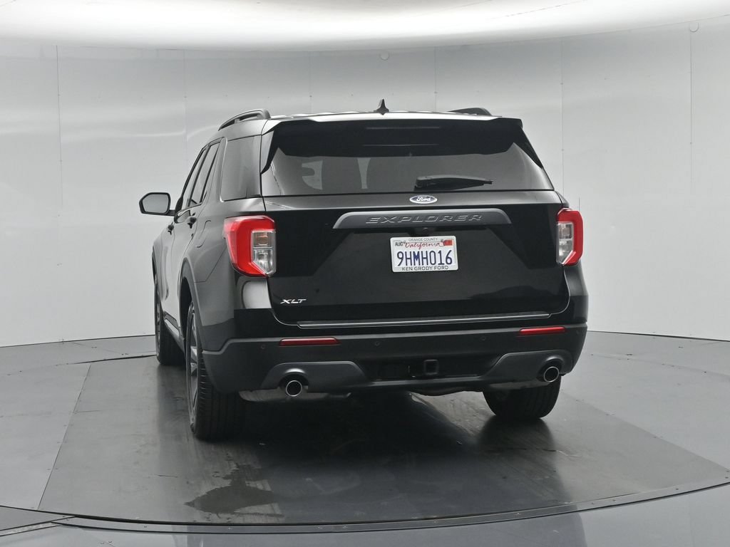 Certified 2023 Ford Explorer XLT w/ Equipment Group 202A RWD image 58