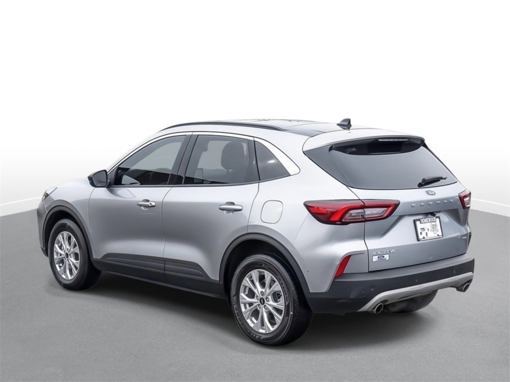 Certified 2024 Ford Escape Active w/ Tech Pack #1 image 3