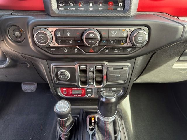 Used 2022 Jeep Wrangler Unlimited Rubicon w/ Steel Bumper Group image 17