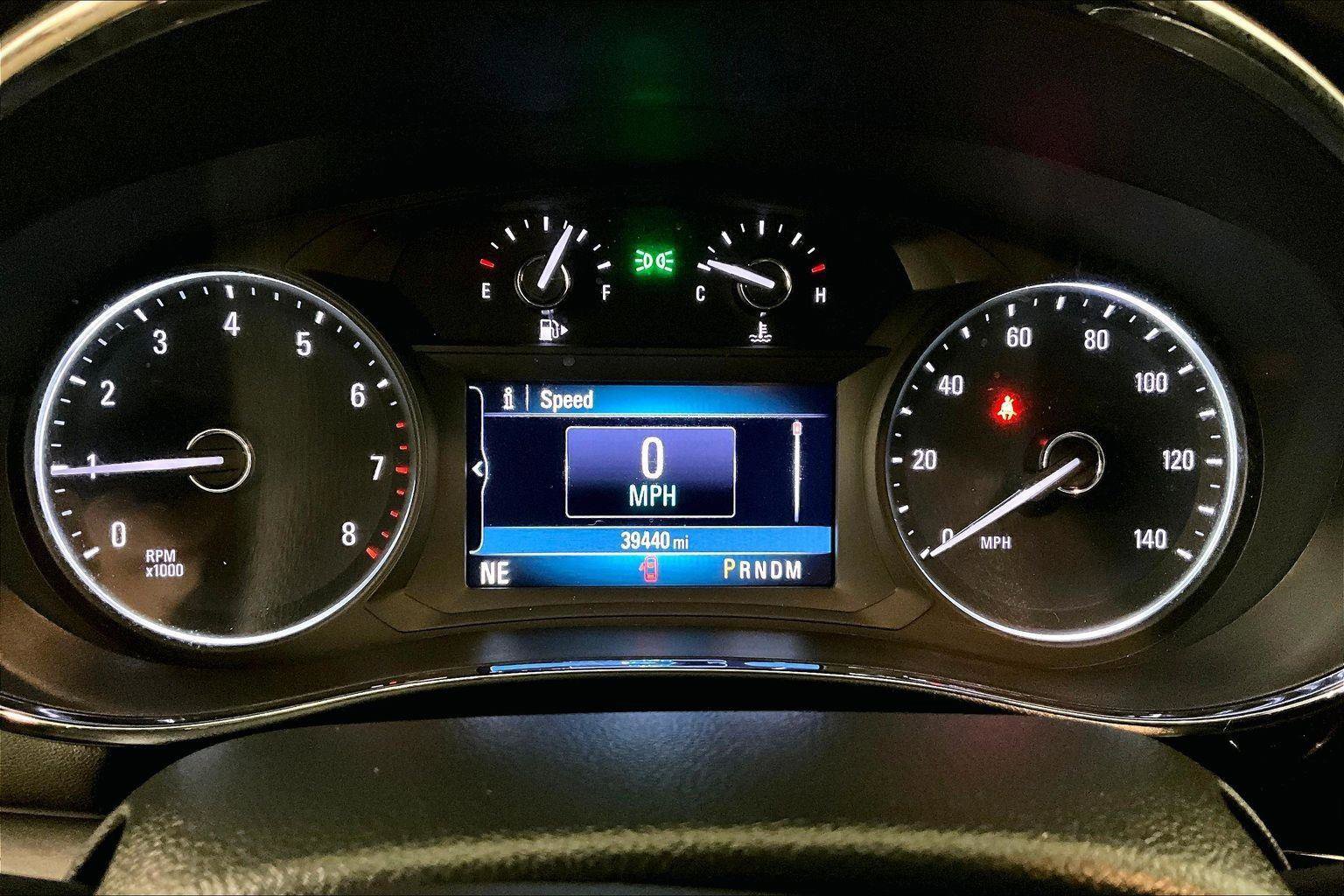 Used 2019 Buick Encore Sport Touring image 19