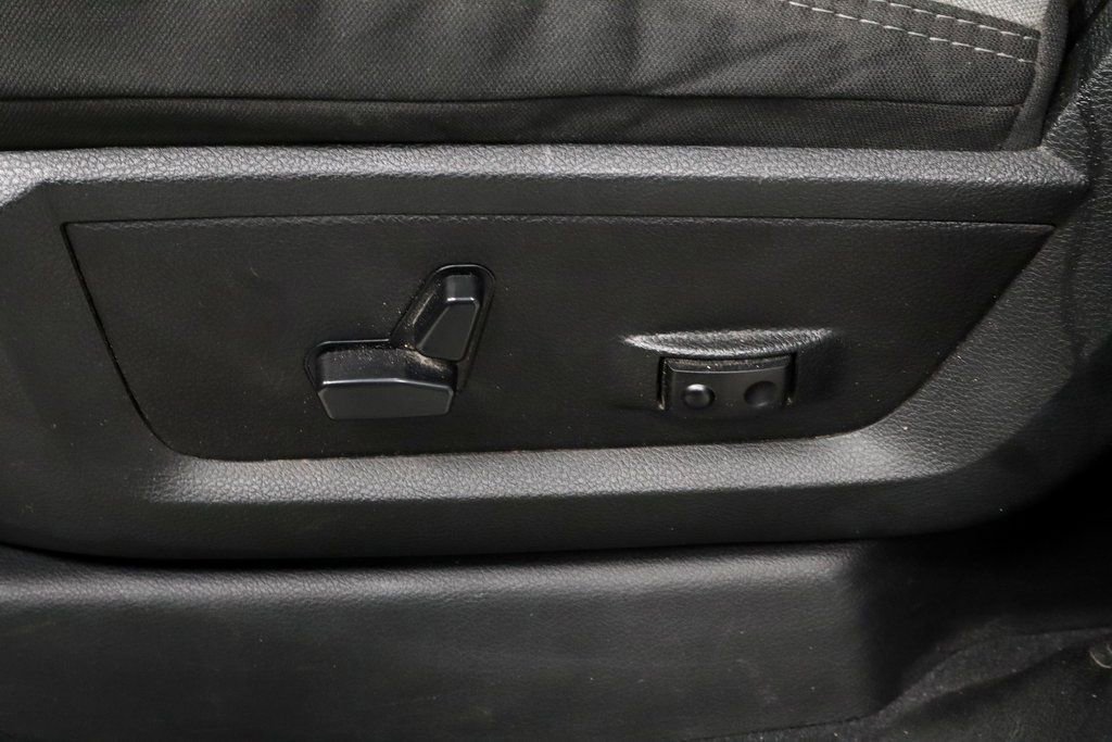 Used 2024 RAM 2500 Big Horn image 24