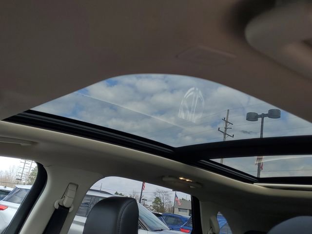 Certified 2024 Ford Edge SEL w/ Convenience Package image 13