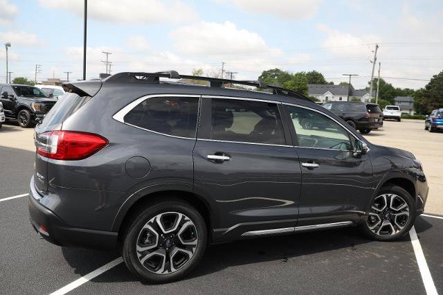 Used 2023 Subaru Ascent Touring AWD/4WD image 7