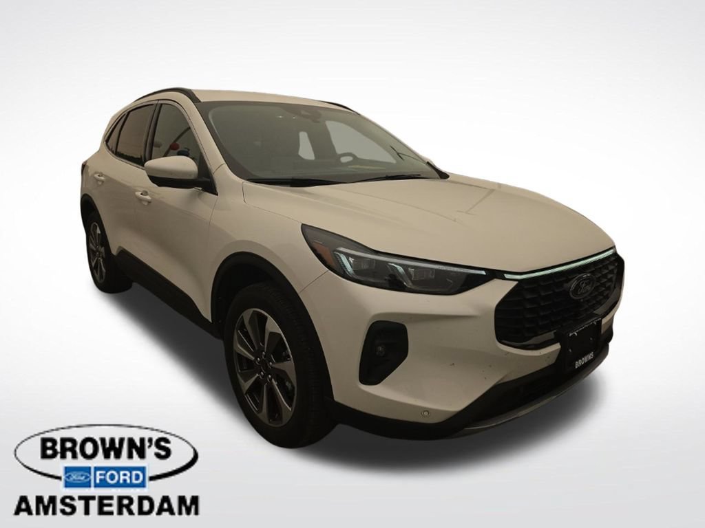 Certified 2025 Ford Escape Platinum w/ Premium Technology Package