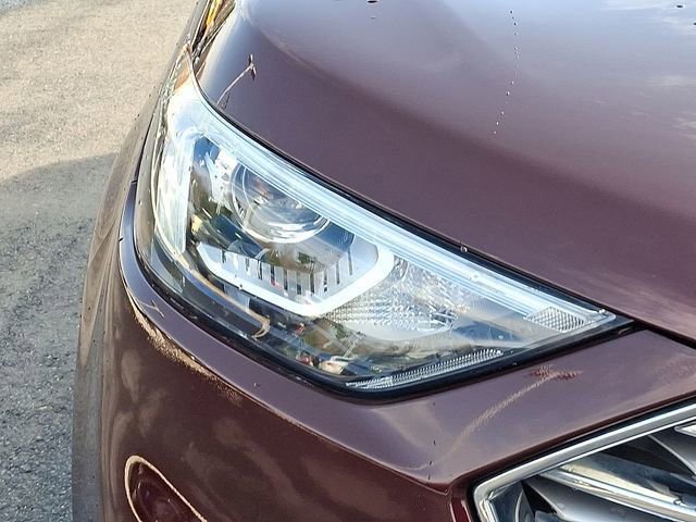 Certified 2019 Ford Edge SEL w/ Equipment Group 201A image 9