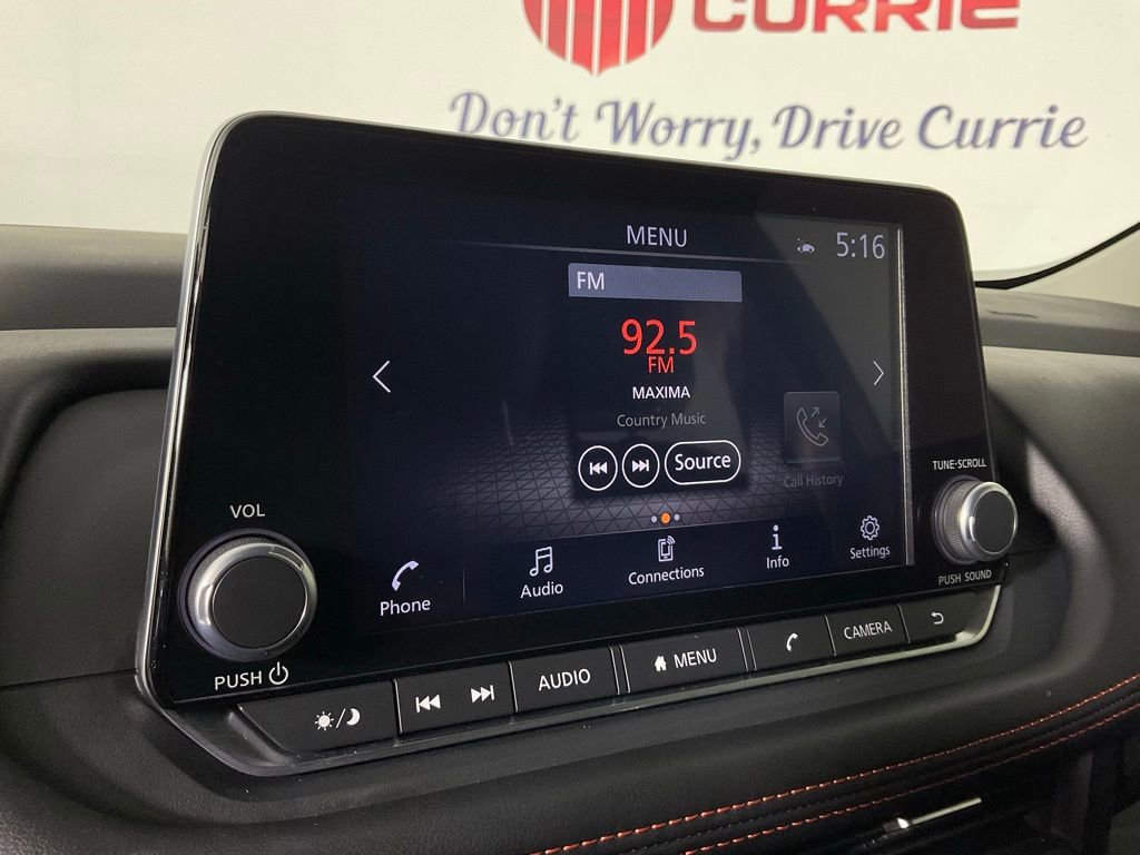 Used 2025 Nissan Rogue SV AWD/4WD image 22