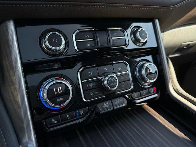 Used 2023 GMC Yukon Denali w/ Max Trailering Package image 24