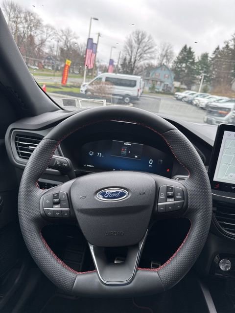 Certified 2023 Ford Escape ST-Line Elite w/ Premium Technology Package AWD/4WD image 24