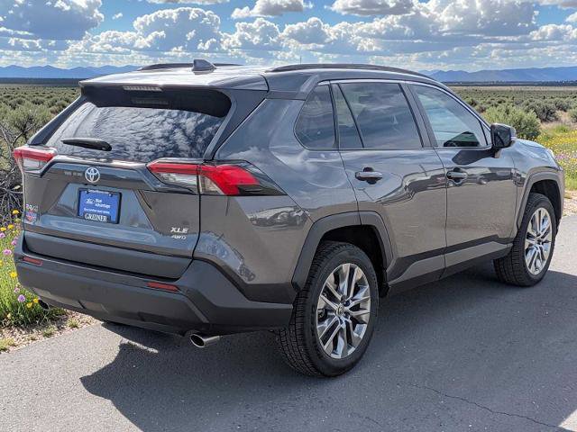 Used 2023 Toyota RAV4 XLE Premium AWD/4WD image 6