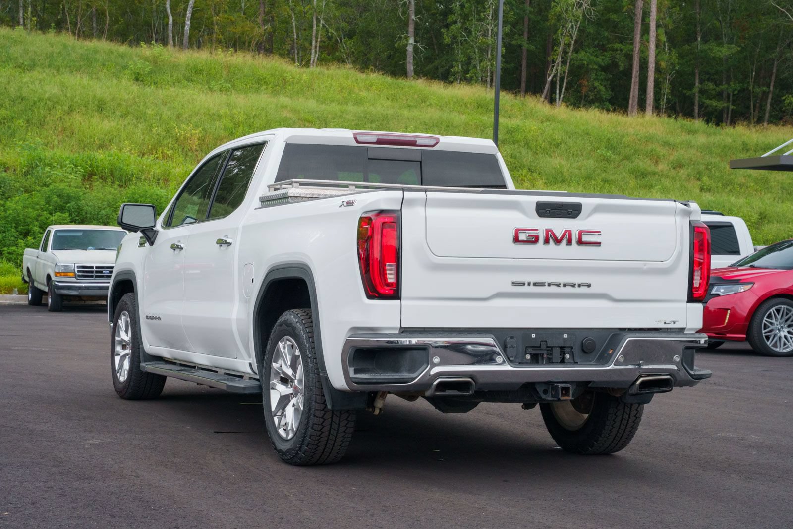 Used 2020 GMC Sierra 1500 SLT w/ SLT Premium Plus Package AWD/4WD image 5