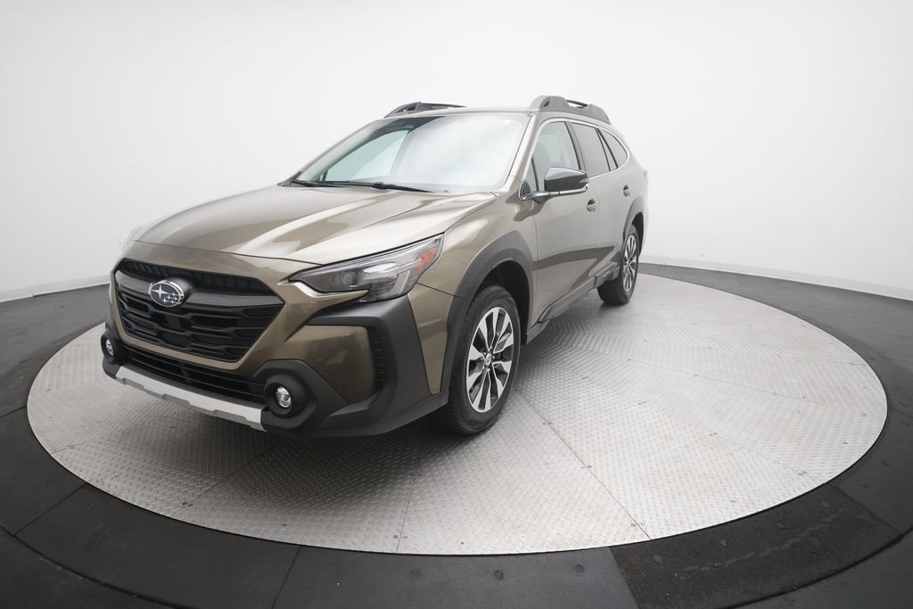 Used 2025 Subaru Outback Limited AWD/4WD image 12