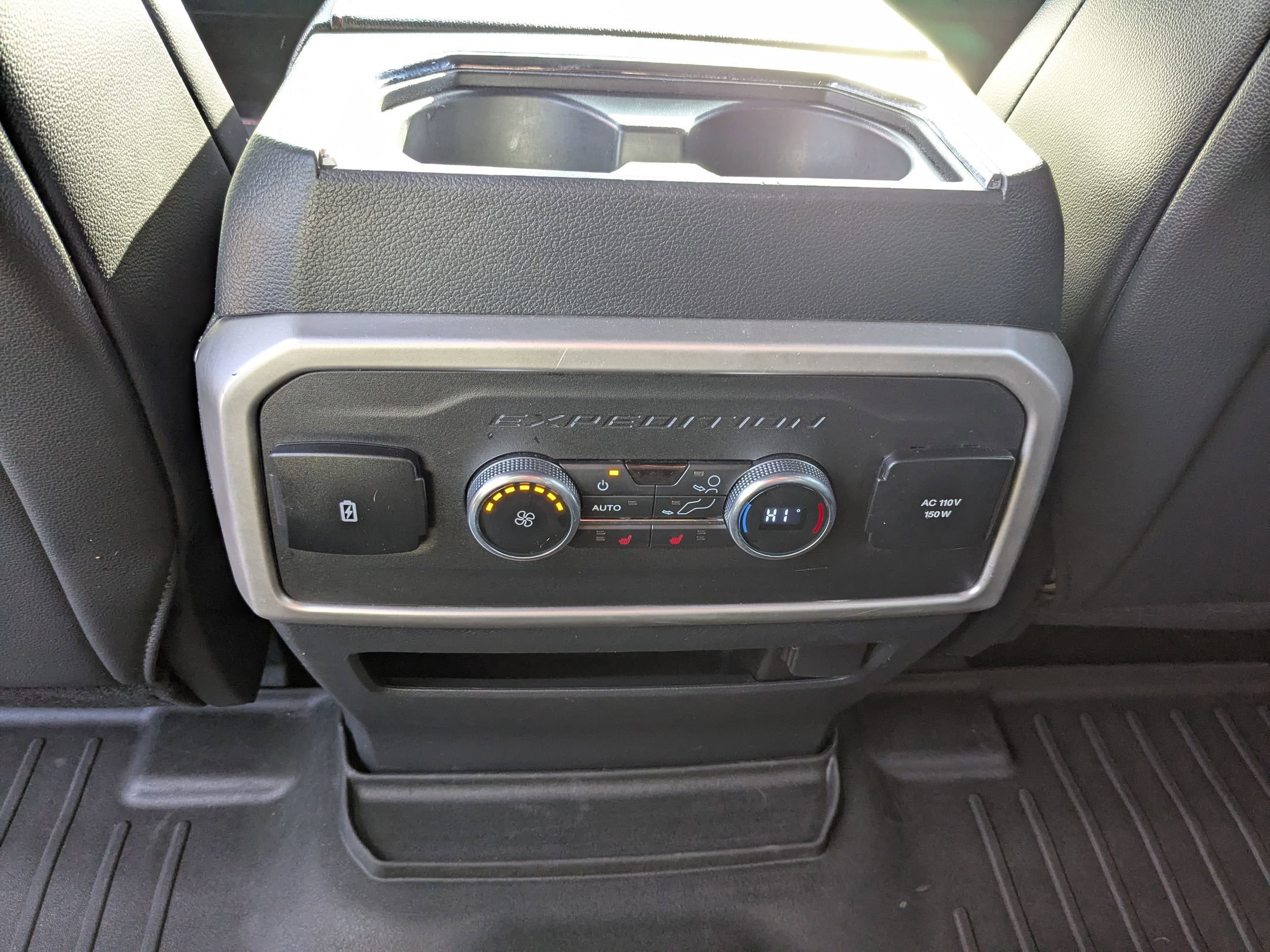 Certified 2022 Ford Expedition Limited image 35