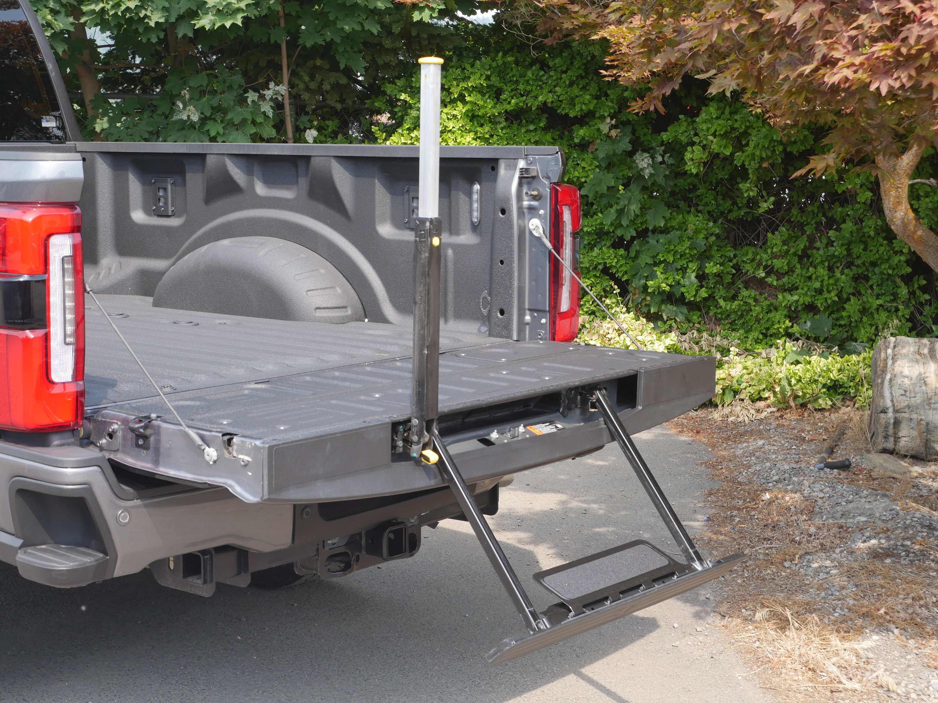 Certified 2026 Ford F350 Platinum AWD/4WD image 23