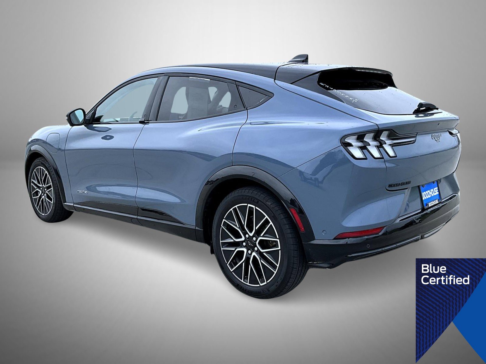 Certified 2024 Ford Mustang Mach-E Premium AWD/4WD image 7