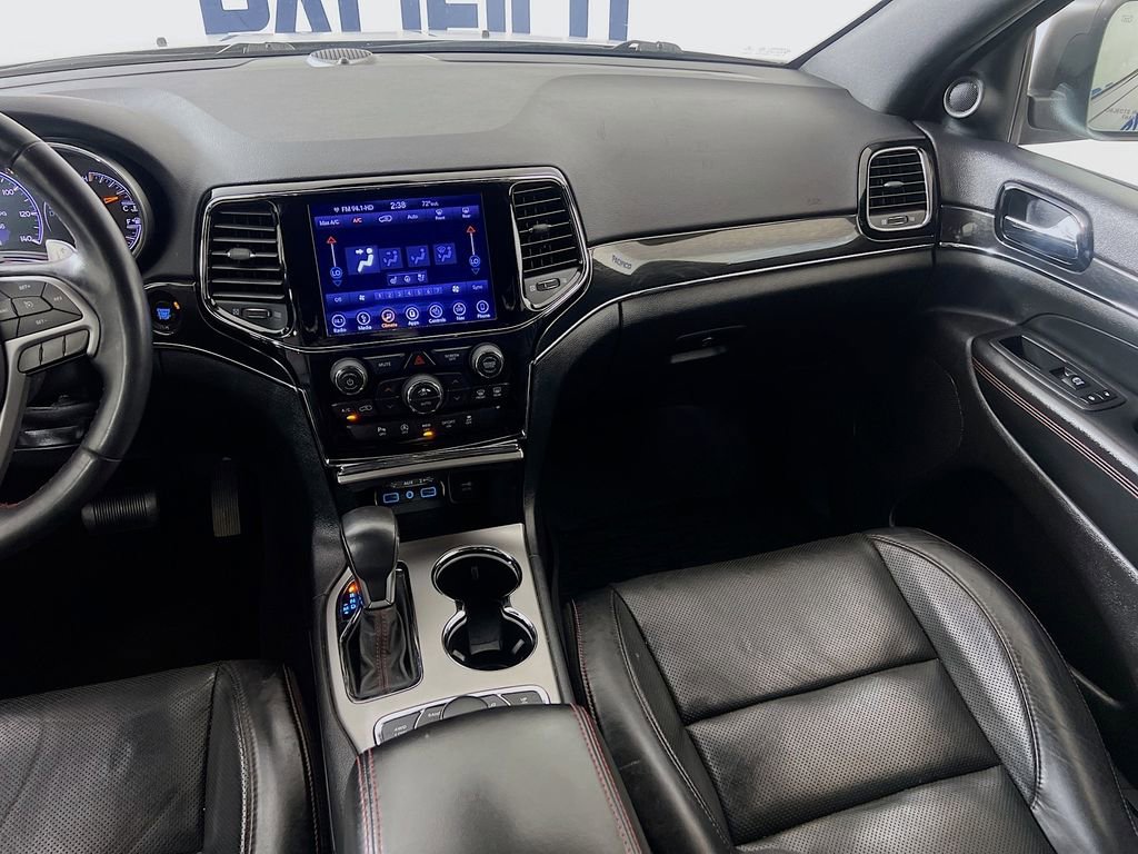 Used 2019 Jeep Grand Cherokee Trailhawk w/ Trailhawk Luxury Group AWD/4WD image 29